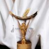 Piala BTN Award bahan logam premium dan warna emas elegan