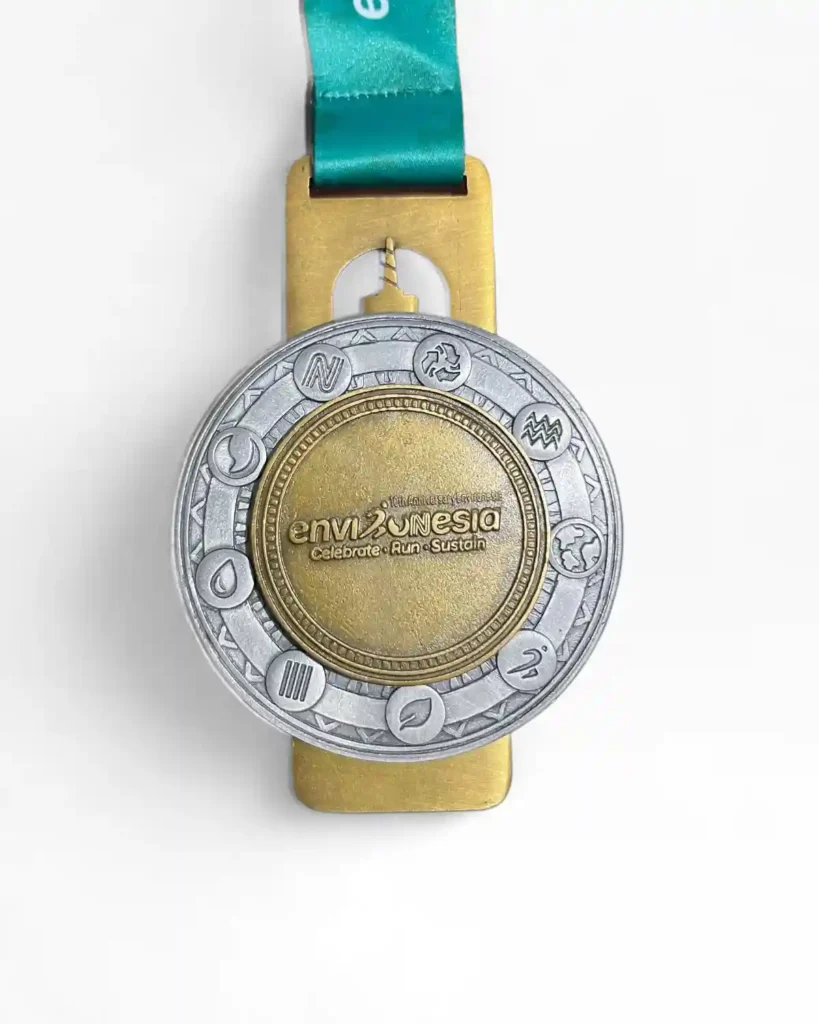 kategori medali custom lari santo trophy